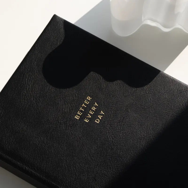 Diario Guidato Bloom: Amore, Crescita e Chiarezza Mentale Personale